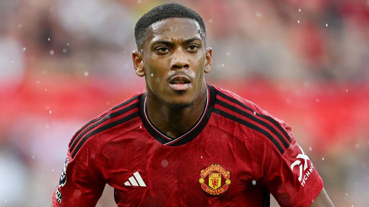 Martial is ‘likely to depart’ Manchester United in 2024, according to Fabrizio Romano.